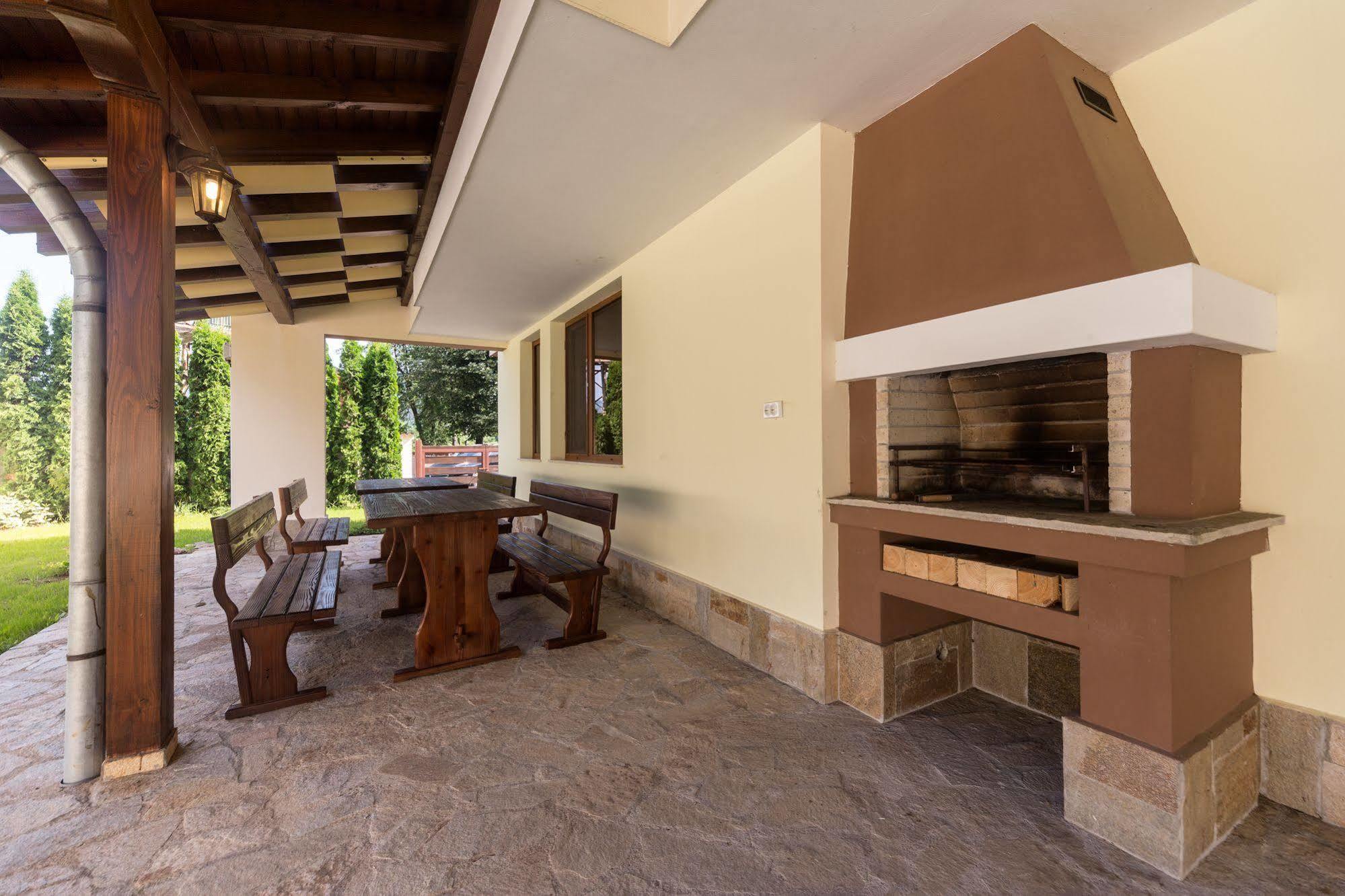 Guest House Vitora Ribaritsa ภายนอก รูปภาพ